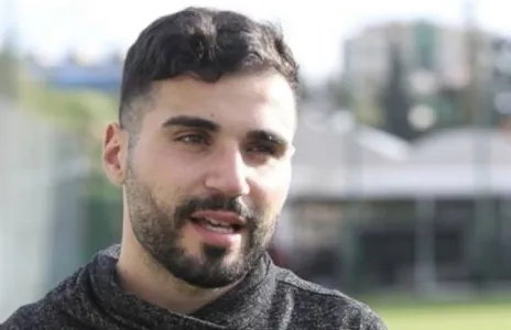 Football Lebanon - سوني سعد يسجل أول أهدافه