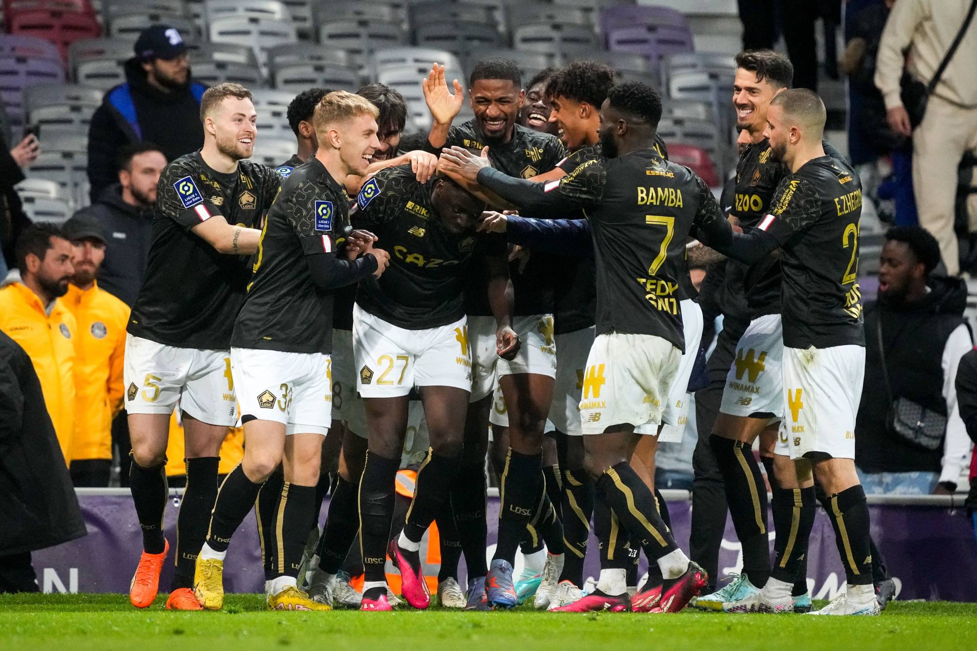 Football Lebanon - فوزان ثمينان لليل ولنس في المنافسة على المقاعد الأوروبية