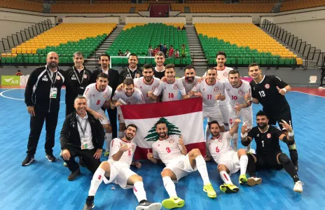 Football Lebanon - منتخب الصالات يتخطى قطر ويعتلي الصدارة