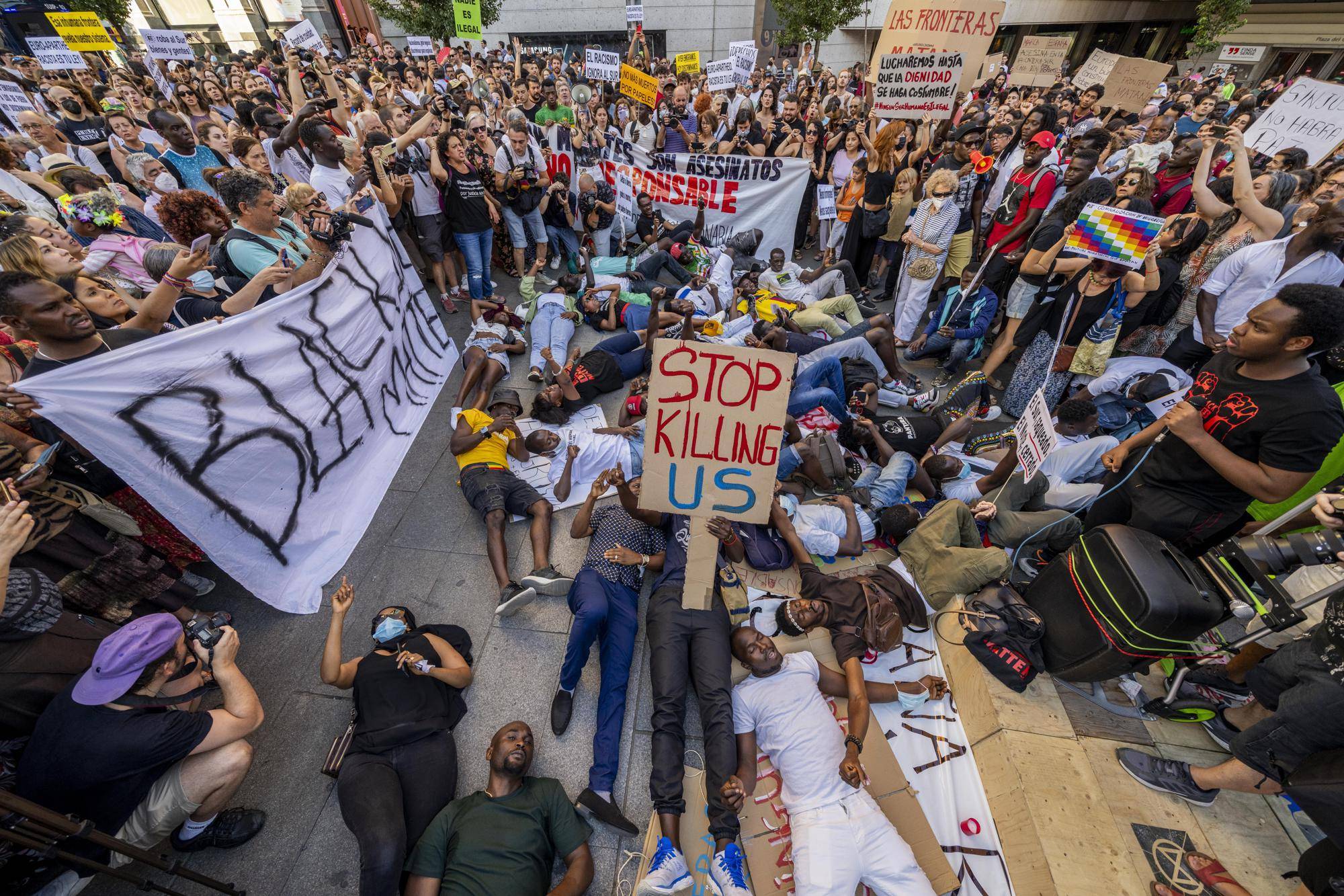 Football Lebanon - القبض على مشجّع اعتدى على المنتخب المغربي برسائل عنصرية