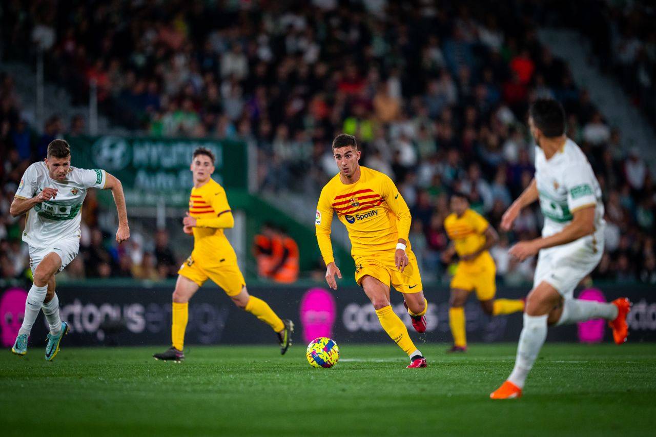 Football Lebanon - برشلونة بثبات نحو اللقب... ومعمودية النار لمدرب إشبيلية