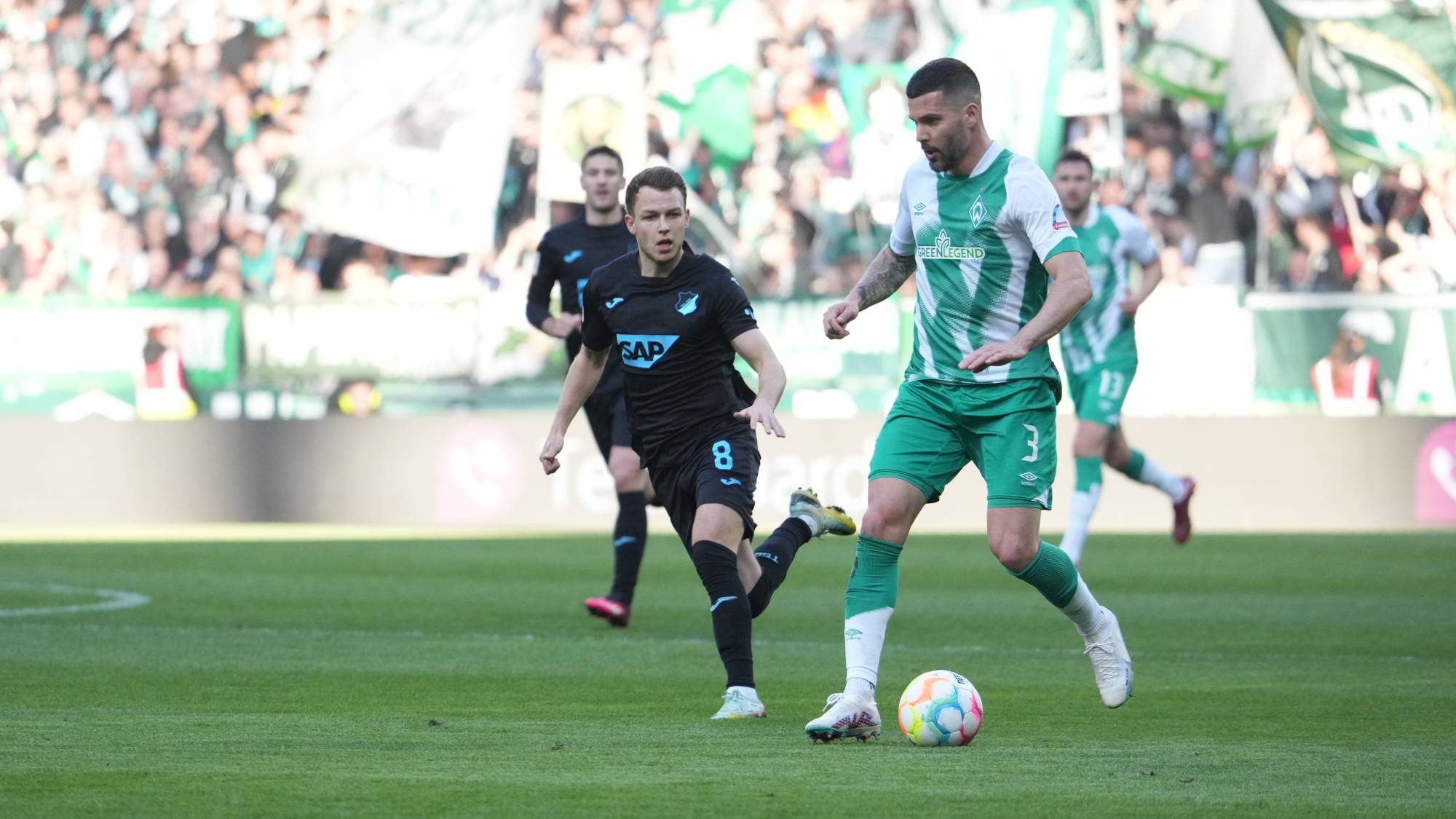 Football Lebanon - هوفنهايم ينتصر ويسابق الهبوط