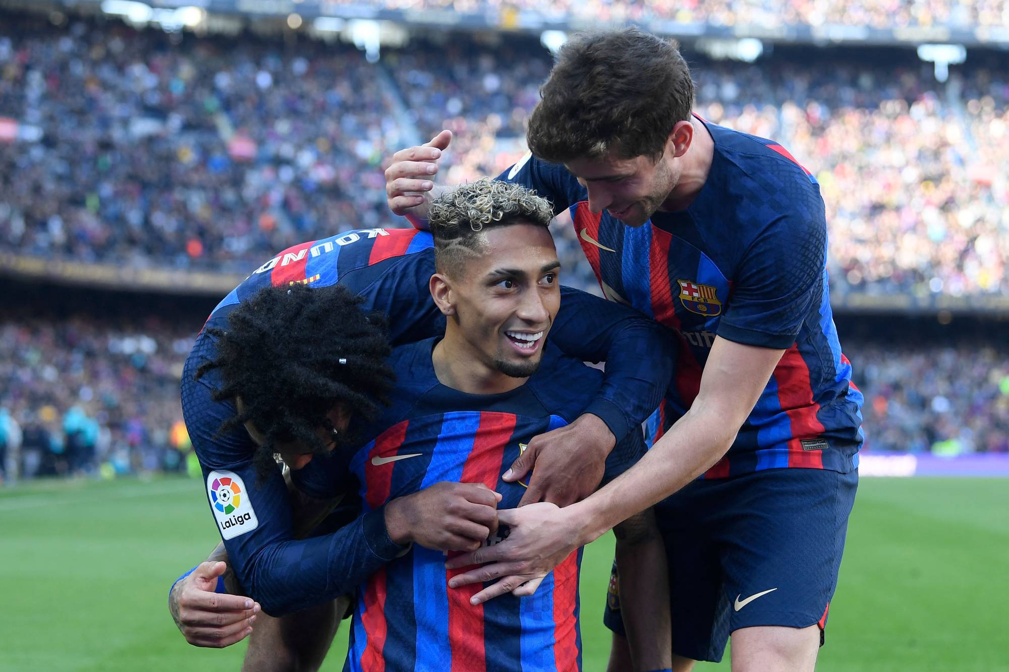 Football Lebanon - برشلونة يسير نحو التبرئة قضائياً... ويطلب استقالة رئيس رابطة الدوري