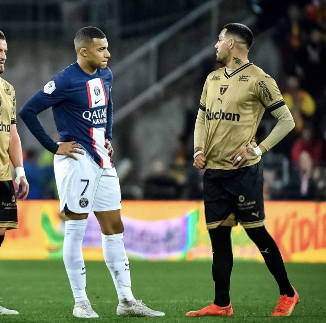 Football Lebanon - ميدينا يعتذر على إرسال مبابي في سيارة إسعاف