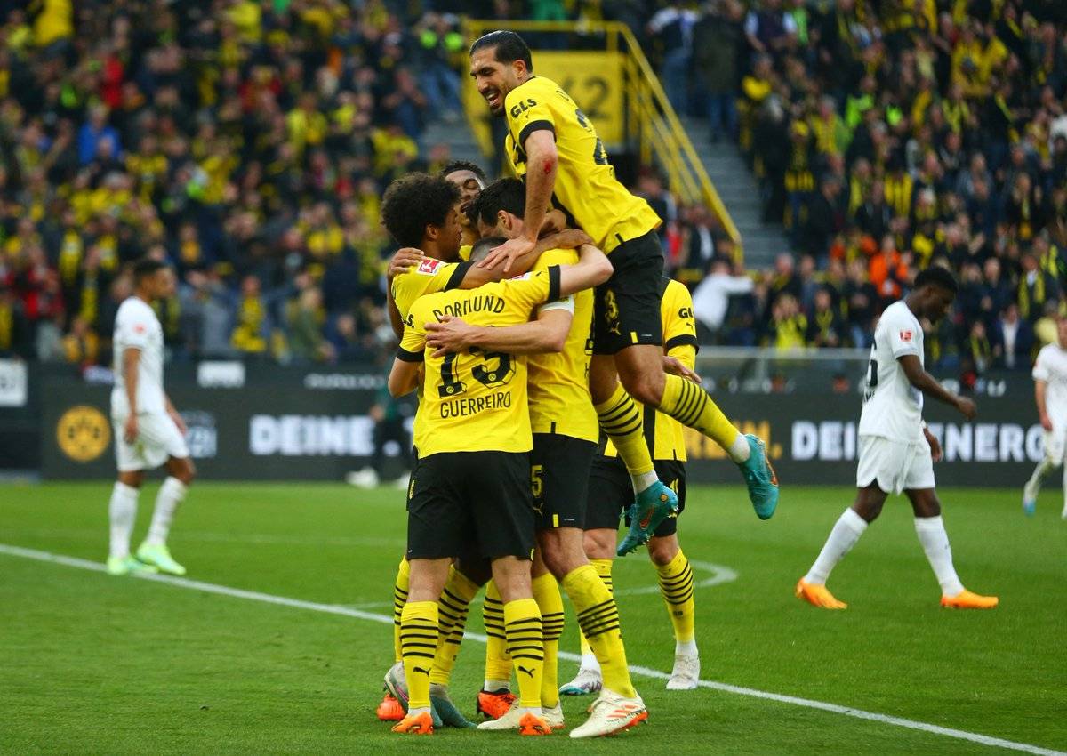 Football Lebanon - دورتموند ينتزع صدارة الـ"بوندسليغا"... وأوليفر كان يهاجم لاعبي بايرن
