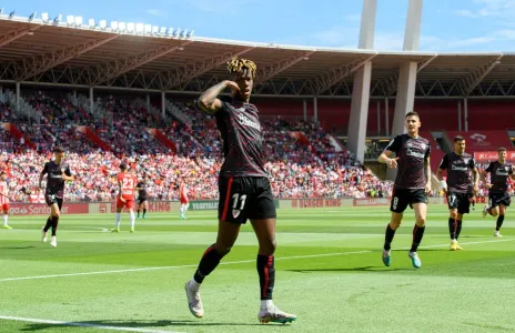 Football Lebanon - ريال مدريد يطارد برشلونة... وبلباو يضغط على سوسييداد وبيتيس