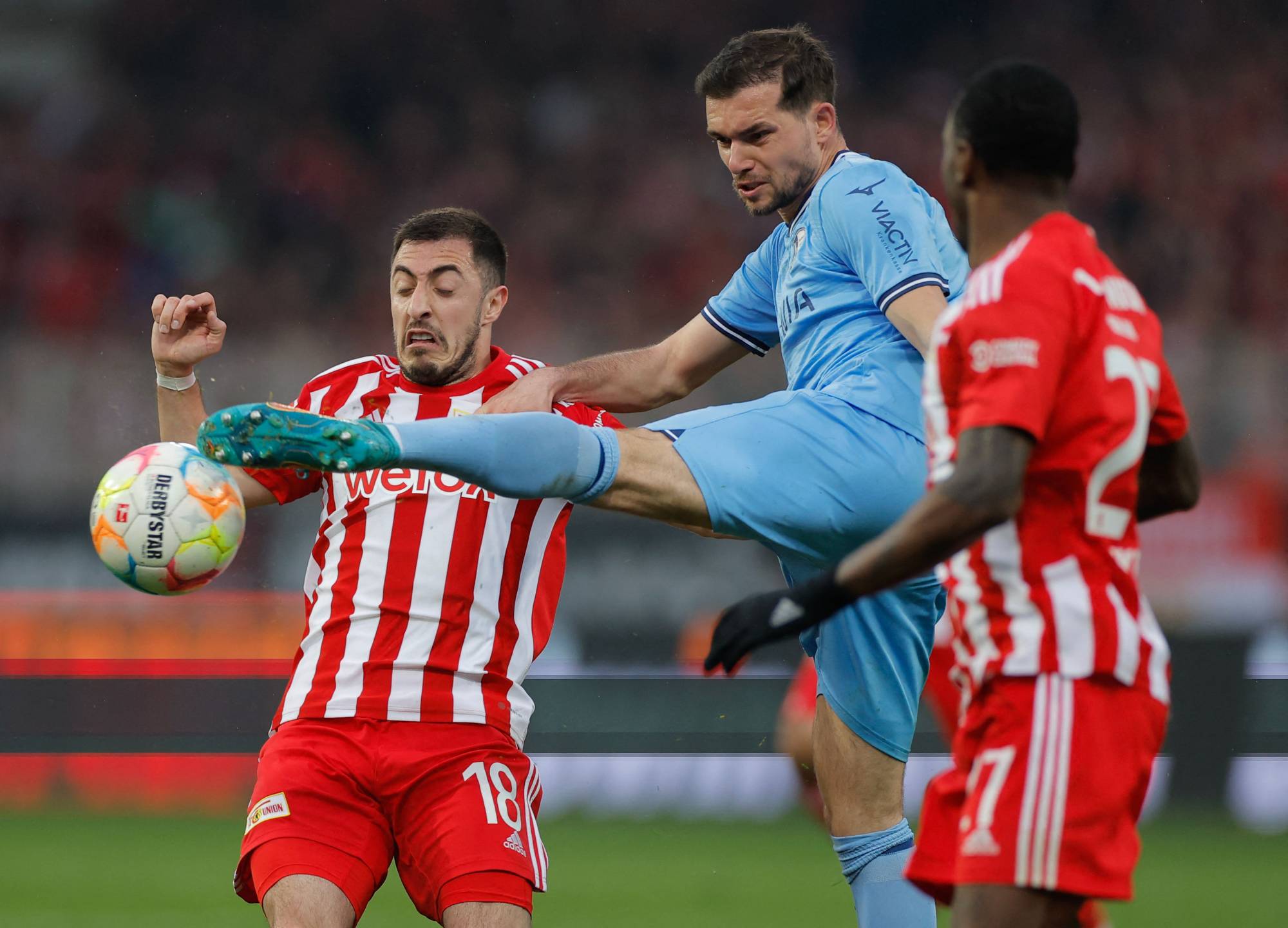 Football Lebanon - امتحان حساس لريال مدريد لتأجيل تتويج برشلونة