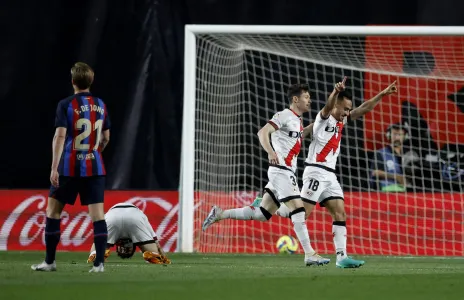 Football Lebanon - رايو عقدة لبرشلونة...وأتليتيكو يحتفل بعيده