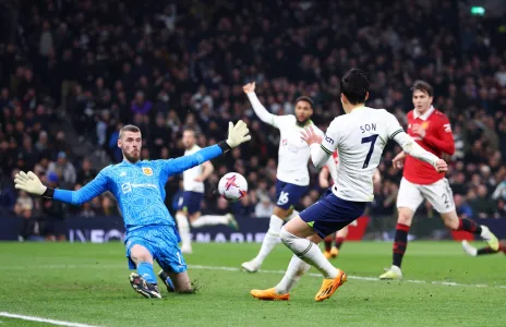 Football Lebanon - توتنهام يخلط أوراق يونايتد... ونيوكاسل ثالثاً