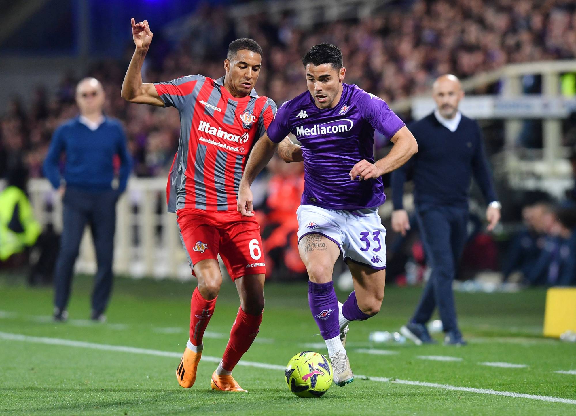 Football Lebanon - فيرونتينا إلى نهائي الكأس لمواجهة إنتر