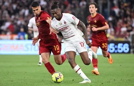 Football Lebanon - ميلان يسرق نقطة من روما ويعادله نقاطاً