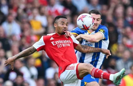 Football Lebanon - سقوطٌ مؤذٍ لأرسنال وفوز سيتي يقرّبه من التتويج في الدوري