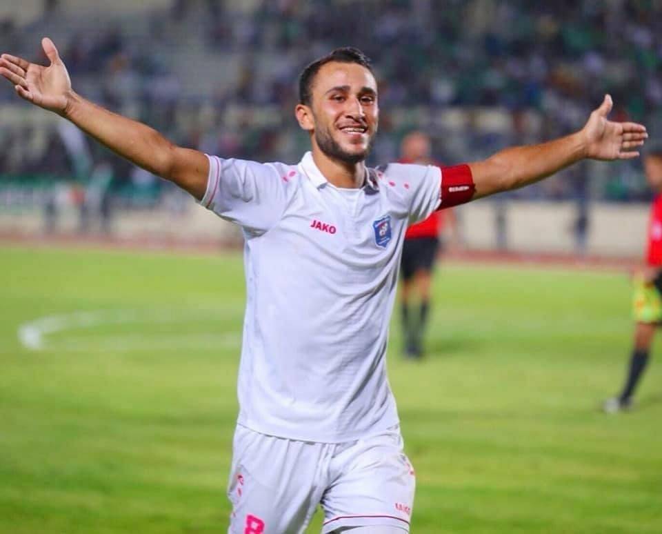 Football Lebanon - عباس عاصي إلى قطر لإستكمال رحلة العلاج