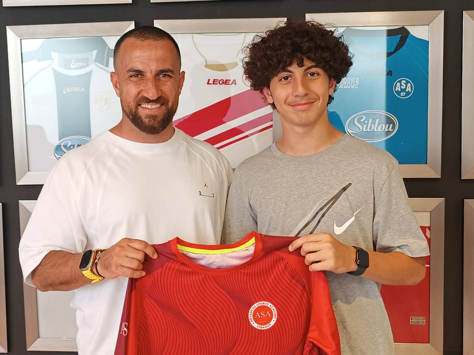 Football Lebanon - جواد رزق يوقع على كشوفات ASA