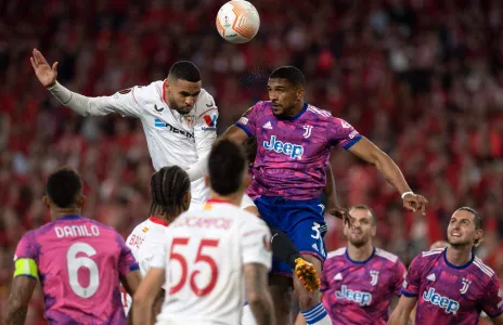 Football Lebanon - روما وإشبيلية إلى نهائي "يوروبا ليغ" على حساب ليفركوزن ويوفنتوس