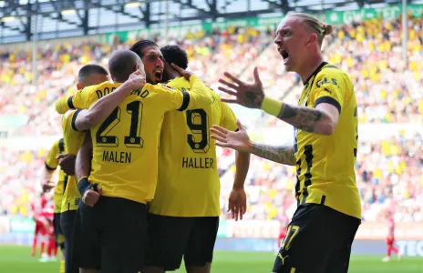 Football Lebanon - دورتموند ينتزع الصدارة من بايرن