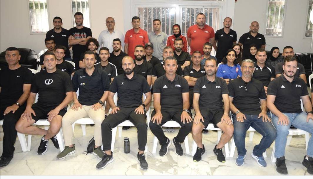 Football Lebanon - دورة صقل للحكام في بيروت