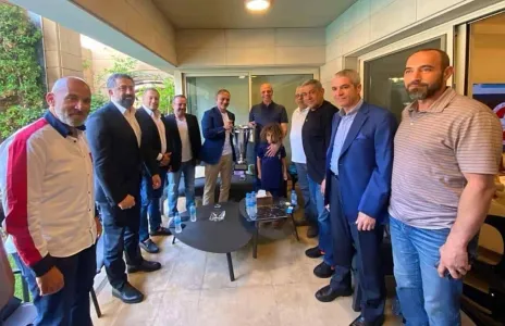 Football Lebanon - هاشمية يستقبل زعني على رأس وفد من نادي النجمة