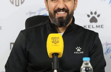 Football Lebanon - رسميا السوري رأفت محمد يقود العهد في الموسم المقبل