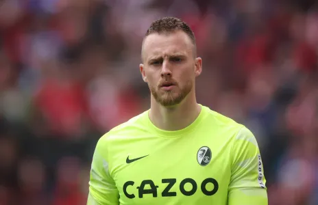 Football Lebanon - برنتفورد يضمّ الحارس فليكن من فرايبورغ