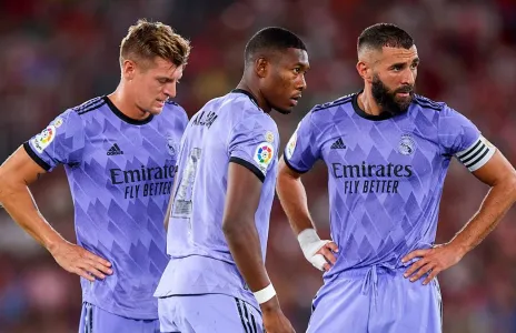 Football Lebanon - هل حسم بنزيمة انتقاله إلى السعودية؟