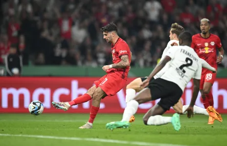 Football Lebanon - لايبزيغ يهزم فرانكفورت ويحتفظ بلقب كأس ألمانيا