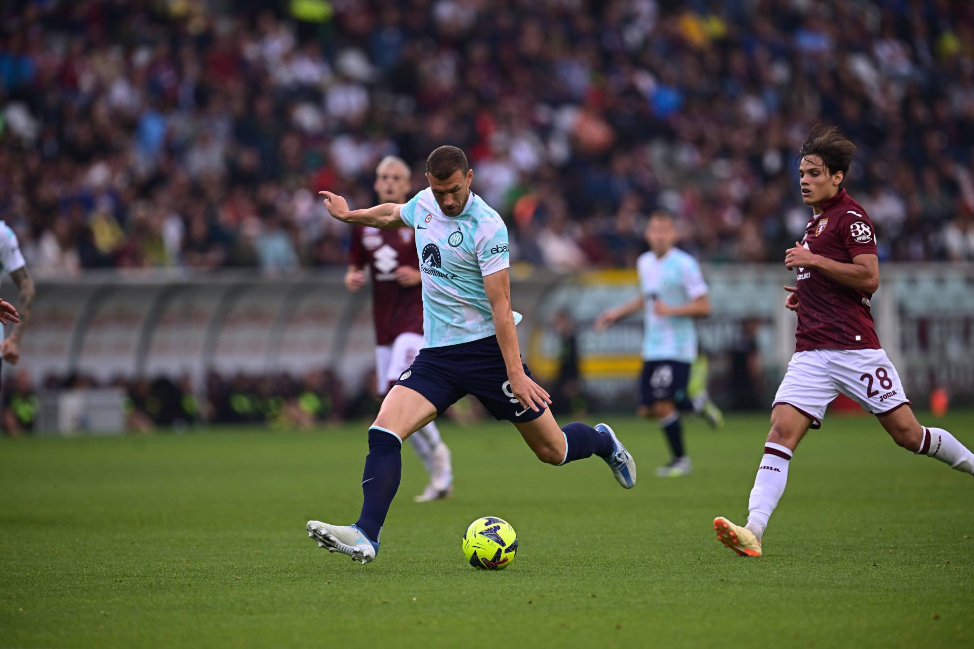 Football Lebanon - إنتر يتجاوز تورينو... ويعلن عن جهوزيته لنهائي دوري الأبطال