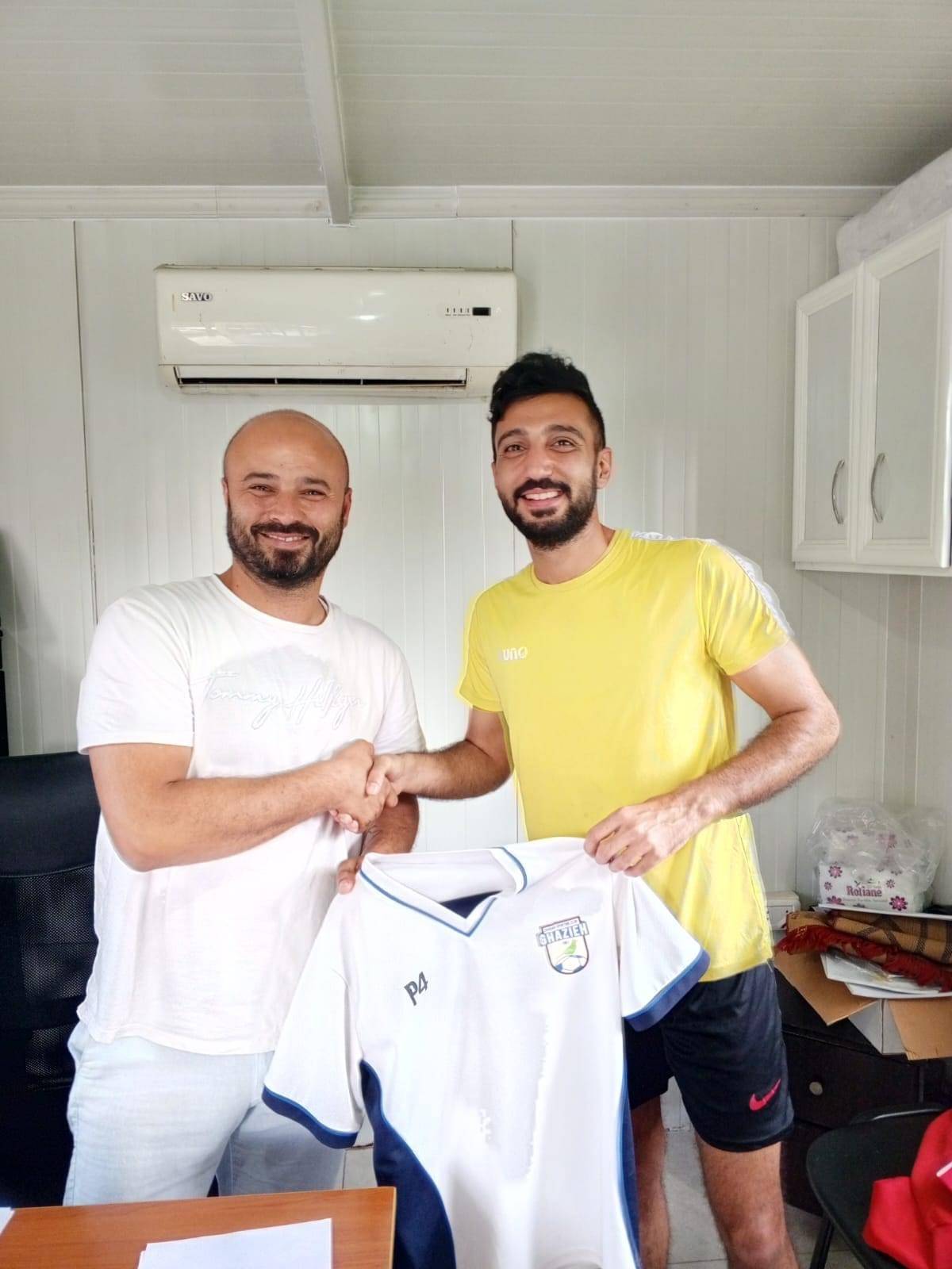 Football Lebanon - الشباب الرياضي الغازية يجدد عقد اللاعب علي قبيسي