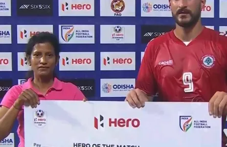 Football Lebanon - كريم درويش يحصل على جائزة أفضل لاعب في مباراة لبنان وفانواتو