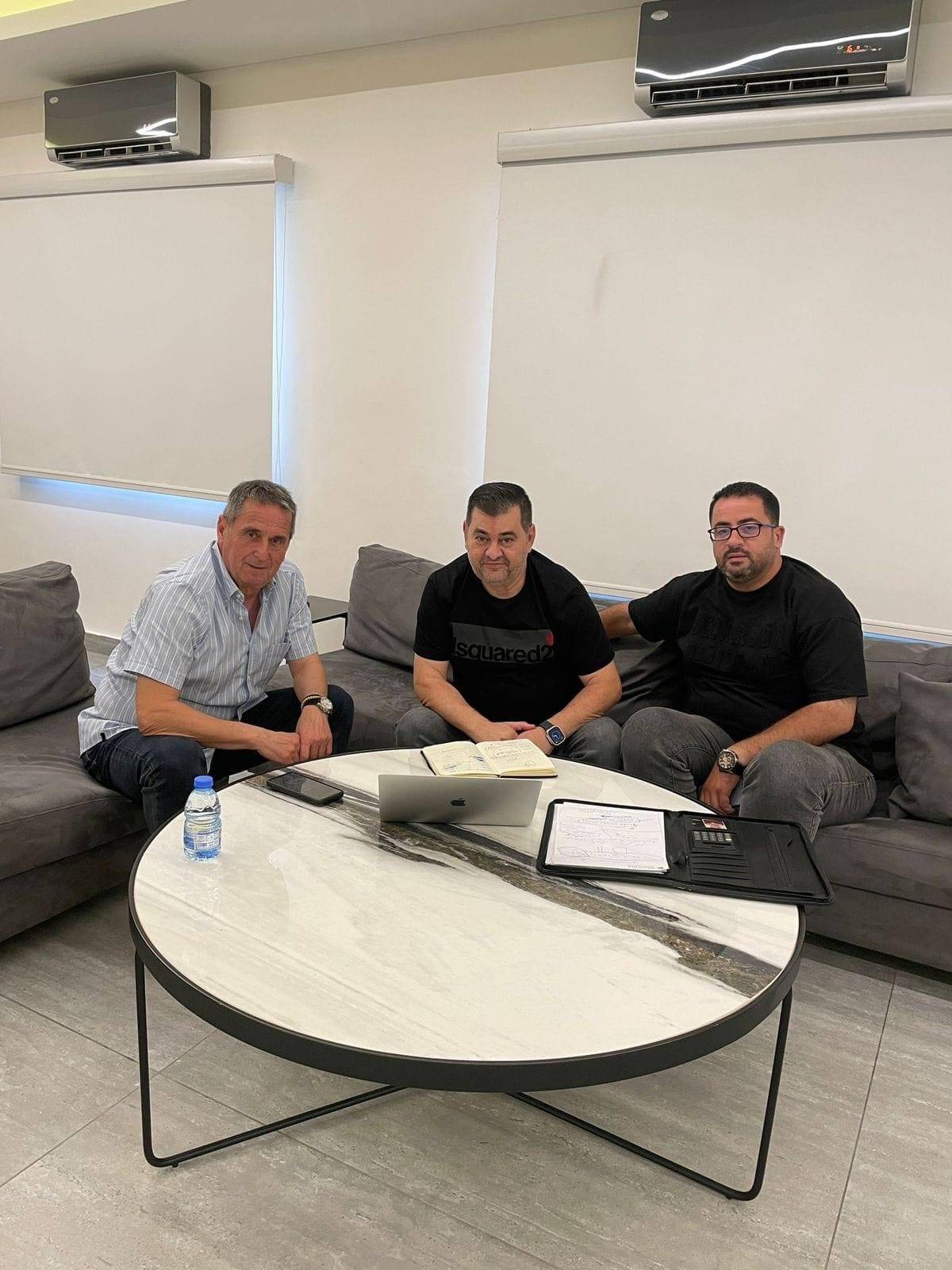 Football Lebanon - الصربي دراغان يوفانوفيتش يصل إلى العاصمة بيروت