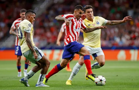 Football Lebanon - إرتفاع عائدات كرة القدم الأوروبية