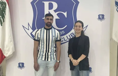 Football Lebanon - مصطفى الشمعة يوقع على كشوفات الراسينغ