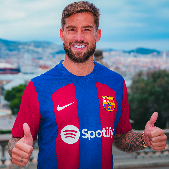 Football Lebanon - مارتينيز بصفقة حرة من بلباو إلى برشلونة