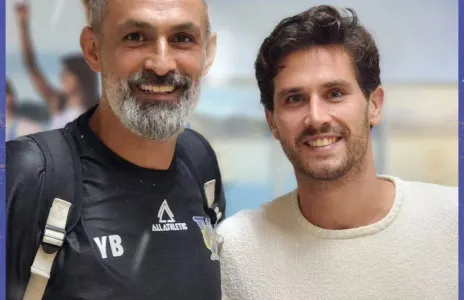 Football Lebanon - وصول اللاعب الهولندي جوردي بروين الى بيروت