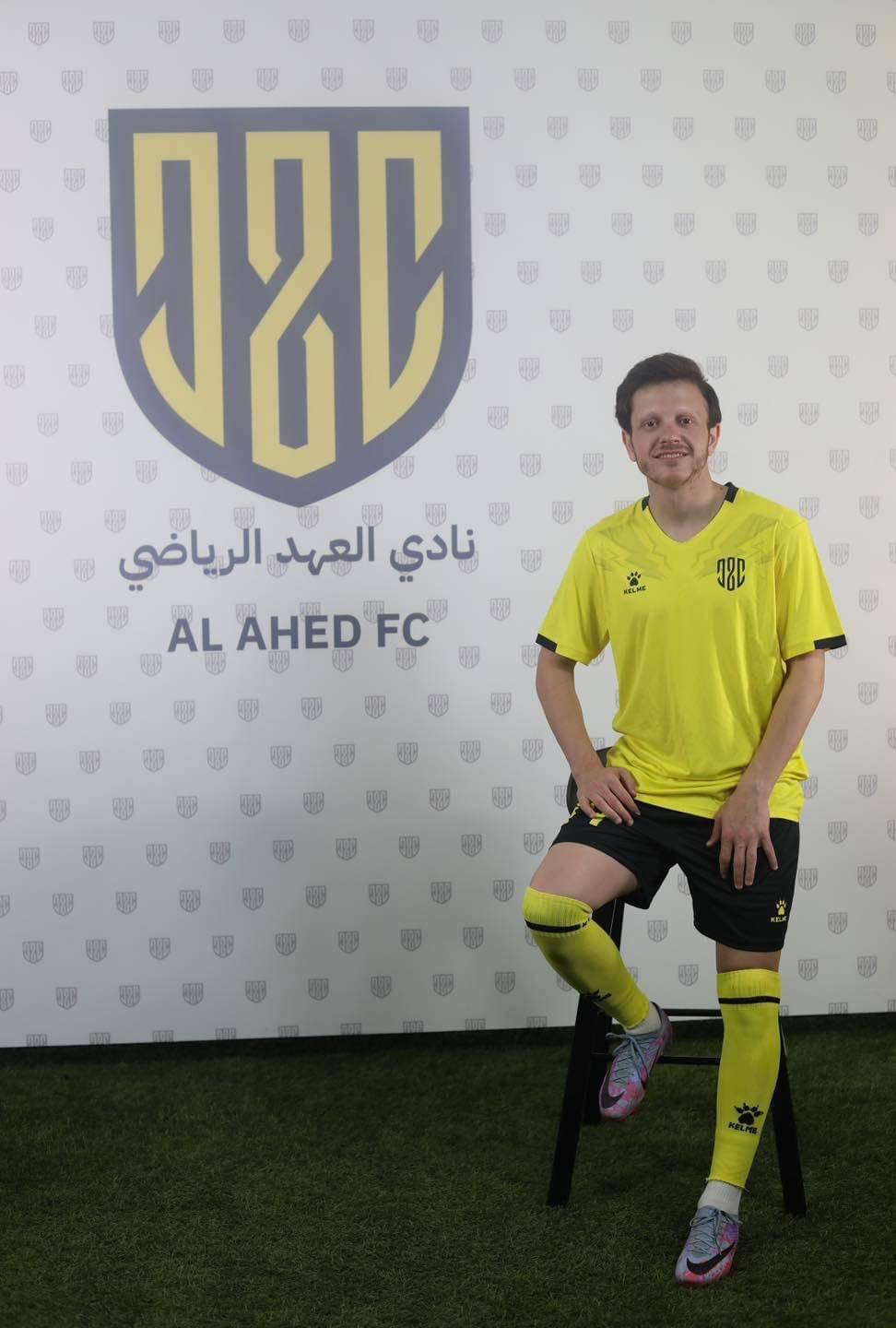 Football Lebanon - الدولي السوري محمد الحلاق رابع أجانب العهد