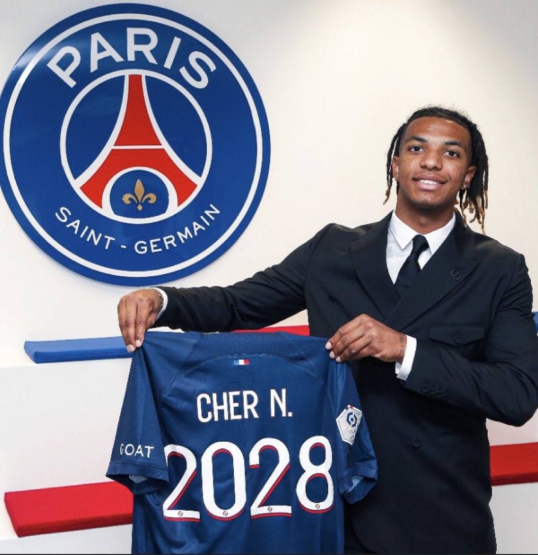 Football Lebanon - صفقة سادسة: سان جيرمان يضمّ الإيطالي ندور