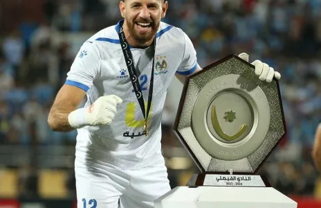 Football Lebanon - مهدي خليل يتوج مع الفيصلي بلقب الدرع الأردني