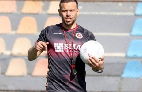 Football Lebanon - جرايا قاد تمارين النجمة