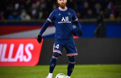 Football Lebanon - راموس يحسم موقفه من الرحيل عن باريس سان جيرمان