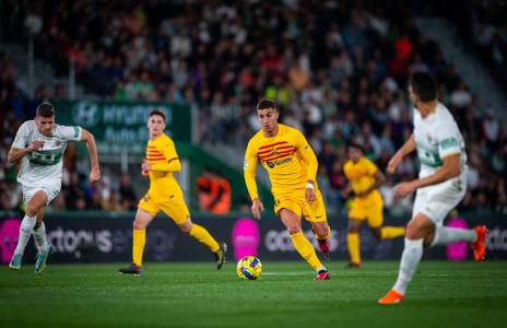 Football Lebanon - برشلونة بثبات نحو اللقب... ومعمودية النار لمدرب إشبيلية