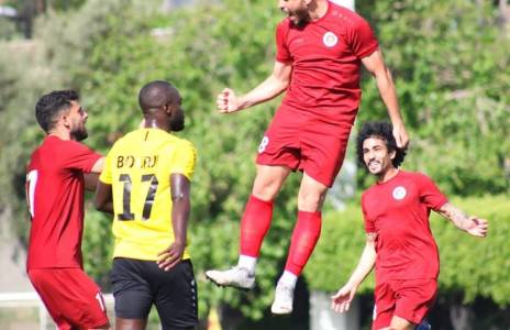 Football Lebanon - النجمة الى نهائي كأس لبنان بعد فوزه على البرج في الدور نصف النهائي