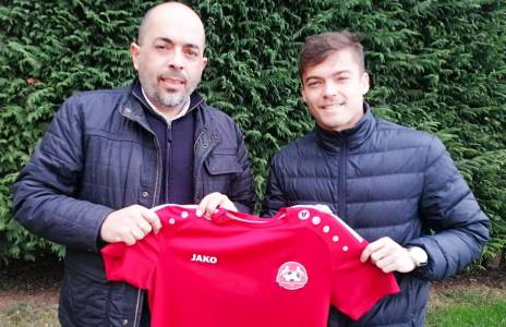 Football Lebanon - معلوف في صفوف الفريق الجبلي