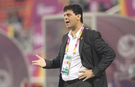 Football Lebanon - عبد الغني شهد مدربا جديدا لأسود الرافدين