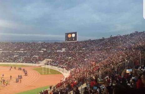 Football Lebanon - مباراة النجمة والحكمة بحضور الجمهور