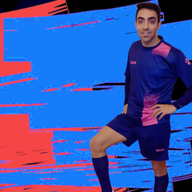 Football Lebanon - حلّال في صفوف نجوم تلبيرة