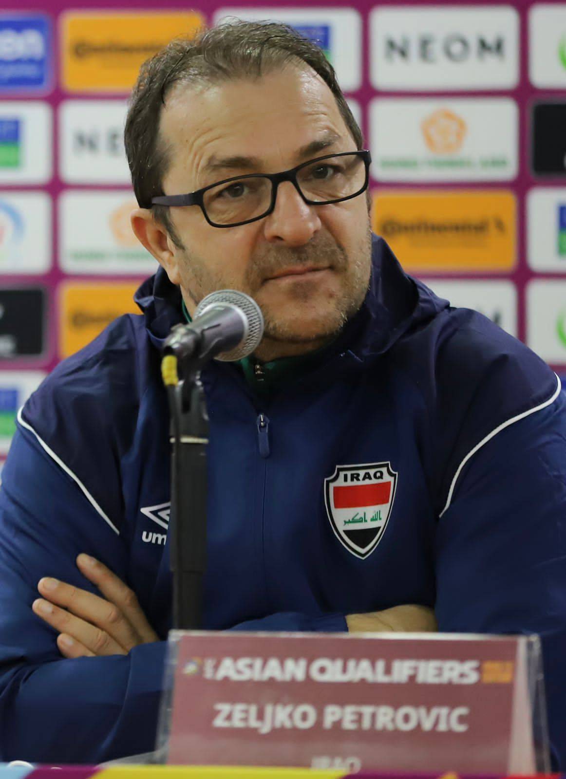 Football Lebanon - إقالة مدرب العراق بيتروفيتش بعد التعادل مع لبنان