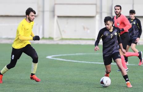 Football Lebanon - لاعبين من العهد الى الساحل