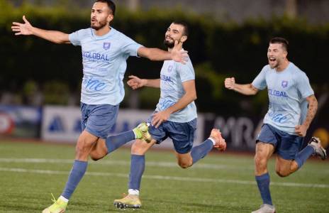 Football Lebanon - عنتر الى كيلانتان الماليزي