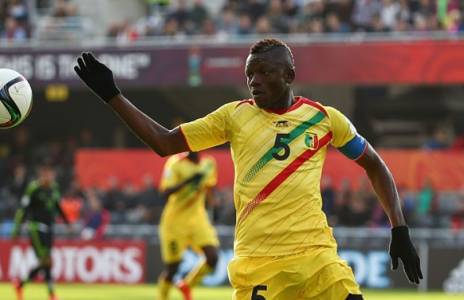 Football Lebanon - مدافع مالي دولي الى الأنصار