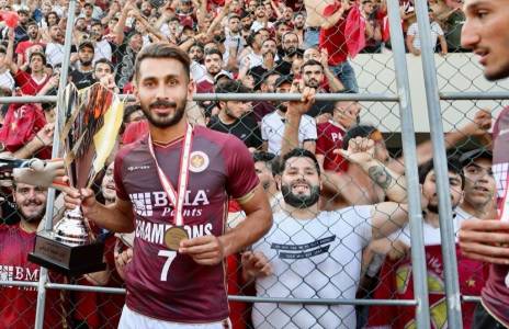 Football Lebanon - علاء مزهر يودع النجمة